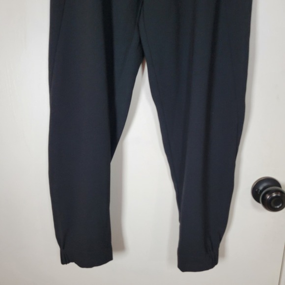 Aritzia Babaton Dexter Japanese Crepe Black High Rise Ankle Pants XS Minimalist - Picture 2 of 7